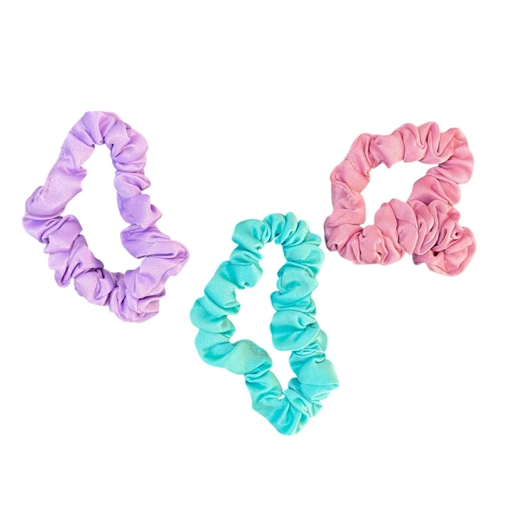 New Gucci Beauty 3 Hair Scrunchies & Travel Bag